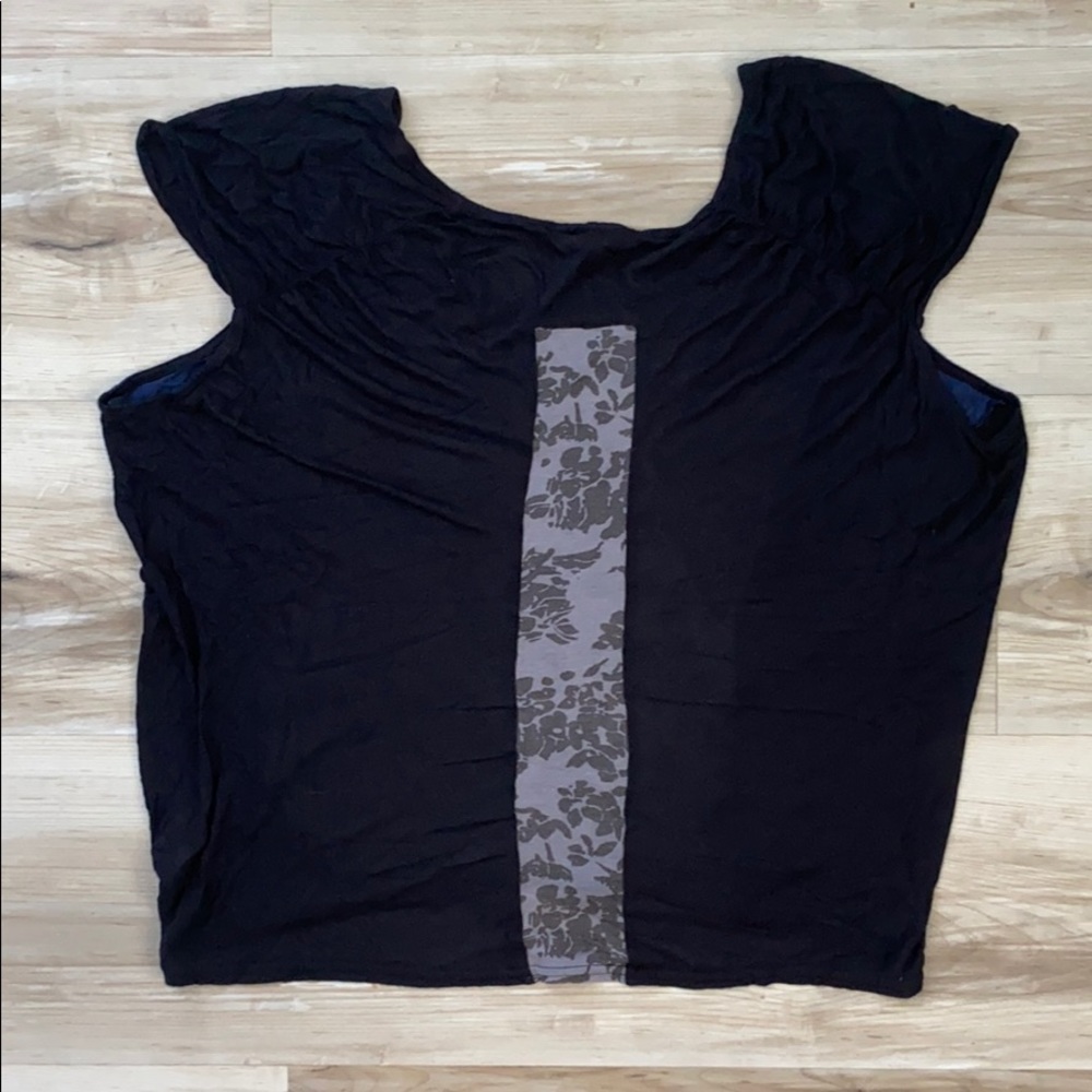❤️ Free People Top with Bead Detail - Picture 7 of 8